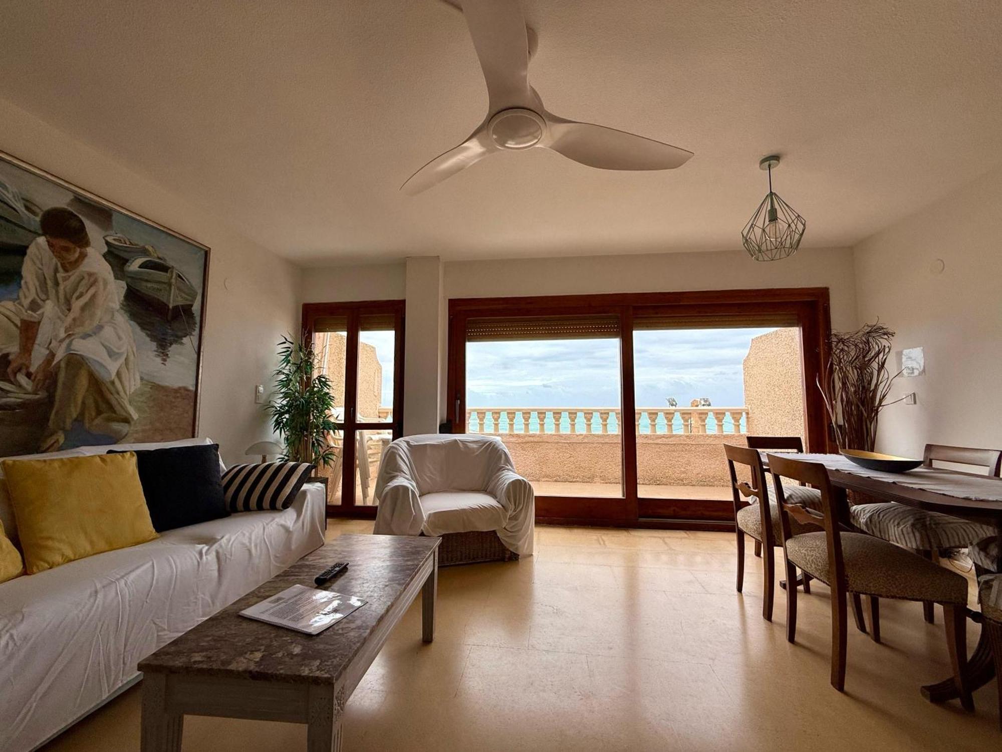 Apartamento Mistral Beach เอลกัมเปโญ ภายนอก รูปภาพ