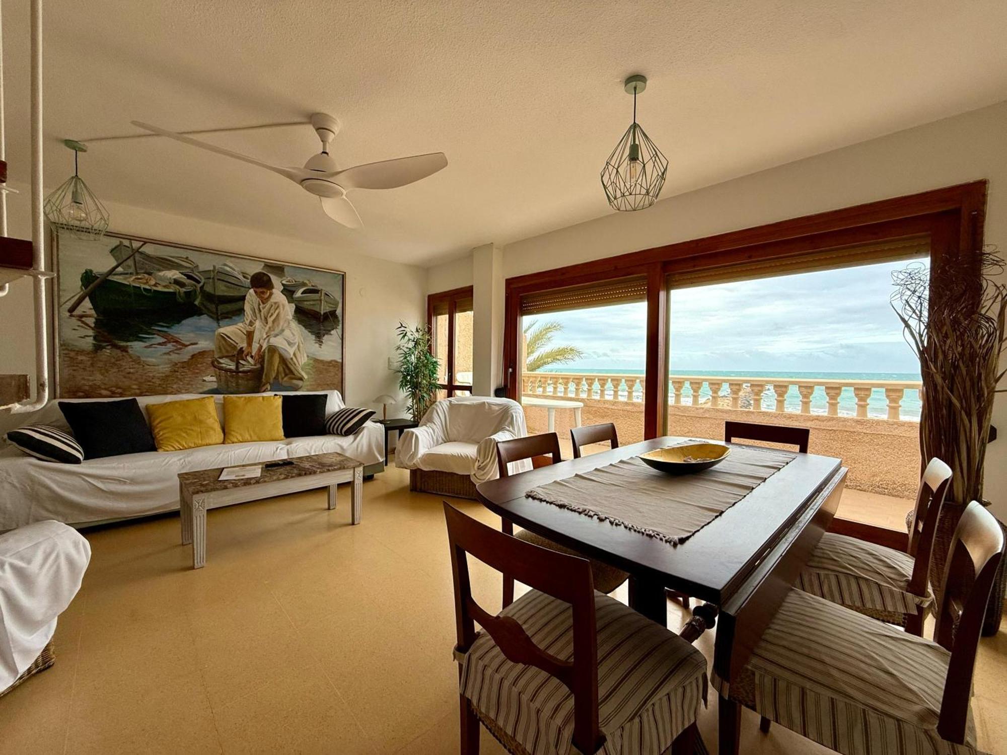 Apartamento Mistral Beach เอลกัมเปโญ ภายนอก รูปภาพ